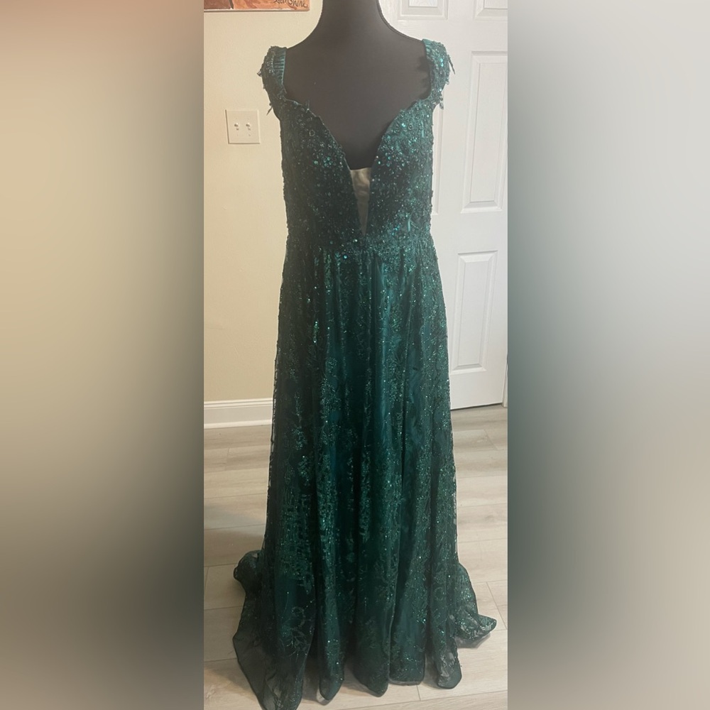 Stellah Teal Sequin Dress